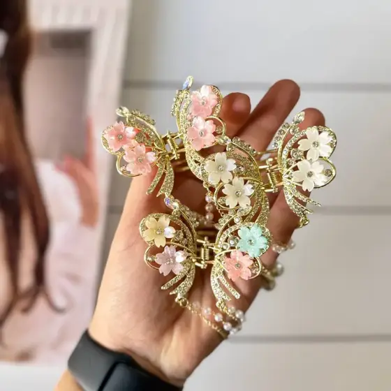 کلیپس فلزی مو طرح پروانه با آویز بسته 12 عددی و 6 عددی