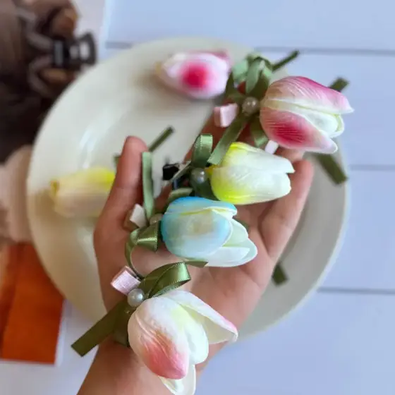 گیر انبری رنگی طرح گل لاله – بسته جینی 6 عددی و 12 عددی