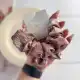 کش مو پارچه‌ای ساده – مدل شیک و کاربردی