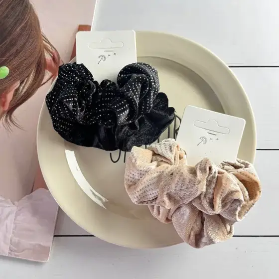کش مو پارچه‌ای ساده – مدل شیک و کاربردی