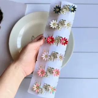 گیره انبری فلزی گلدار کارتی 12 عددی – کد 1119