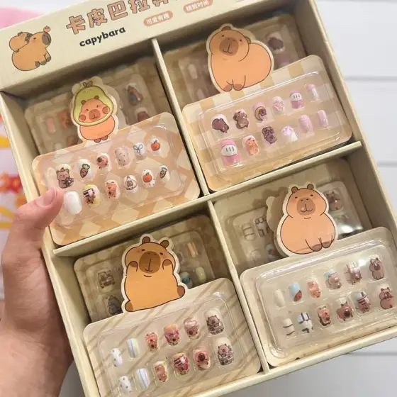 ناخن فانتزی کاراکتری کاپی‌بارا میکس – کد 1278